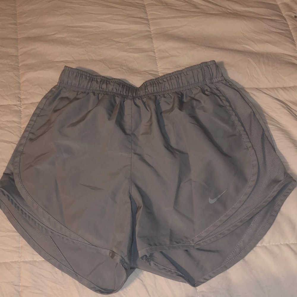 Nike women’s shorts